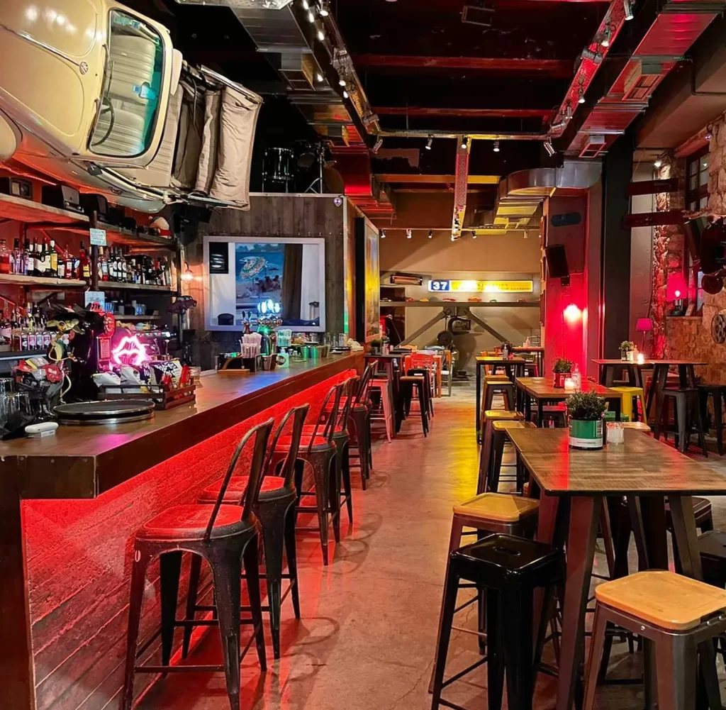 Reservation at CABRIO restaurant Athens KEYS