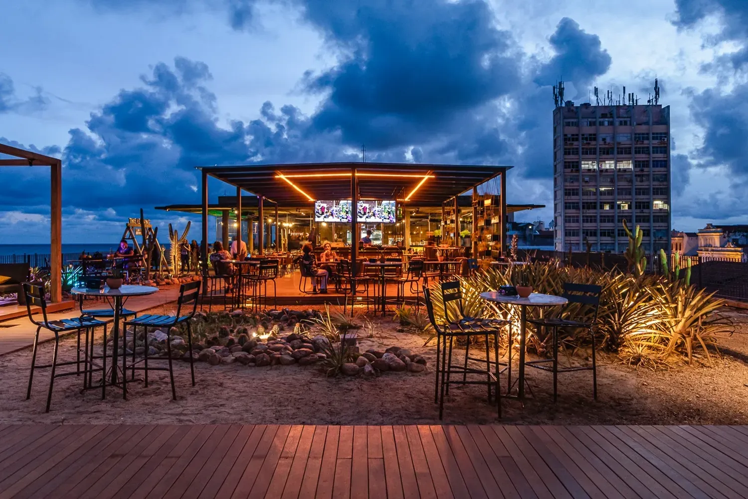 Cais Rooftop restaurant Recife