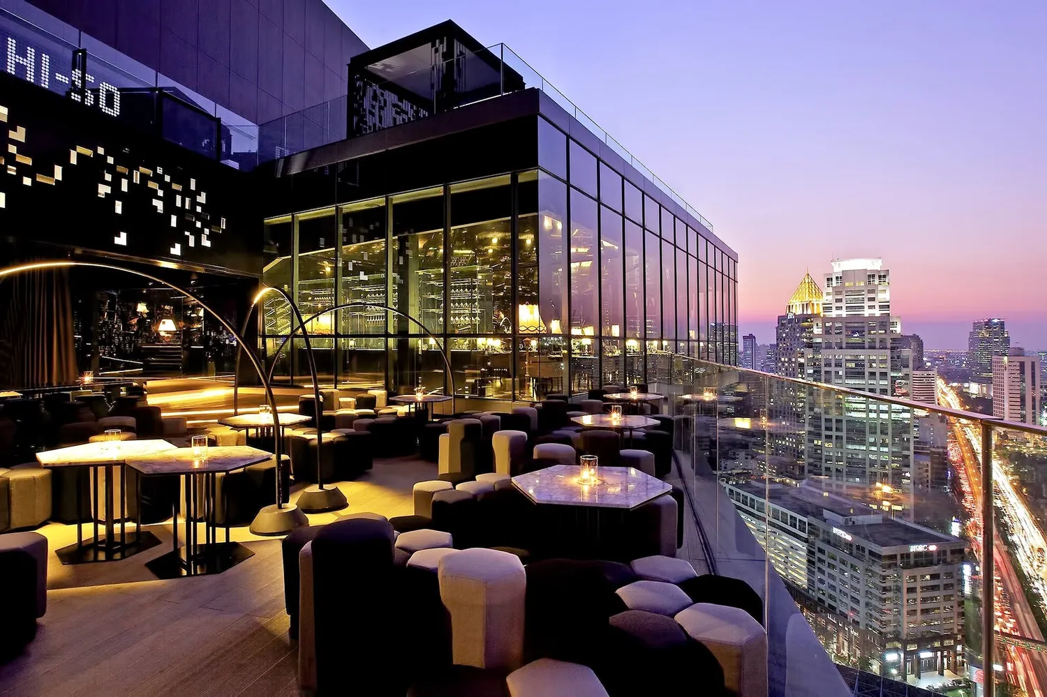 Cielo Sky Bar restaurant rooftop Bangkok