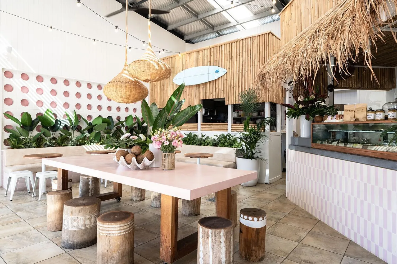 Combi restaurant Byron Bay