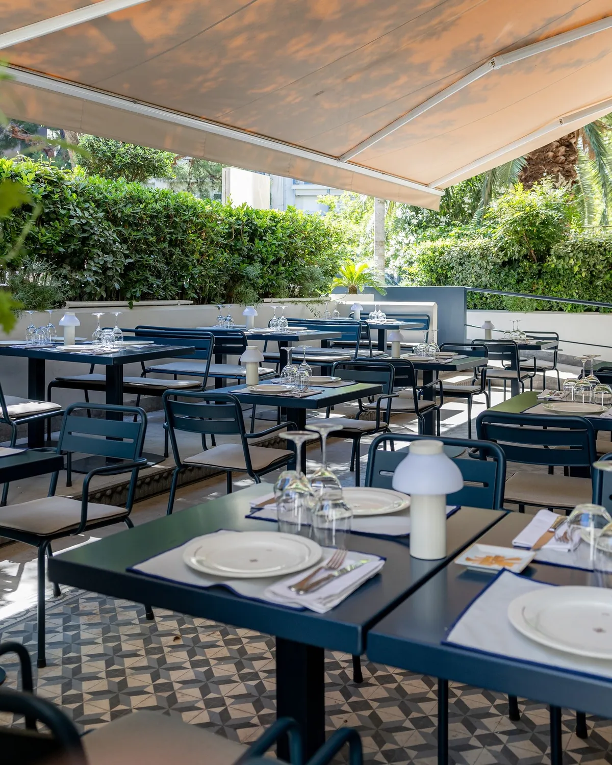 Cookoovaya restaurant Athens