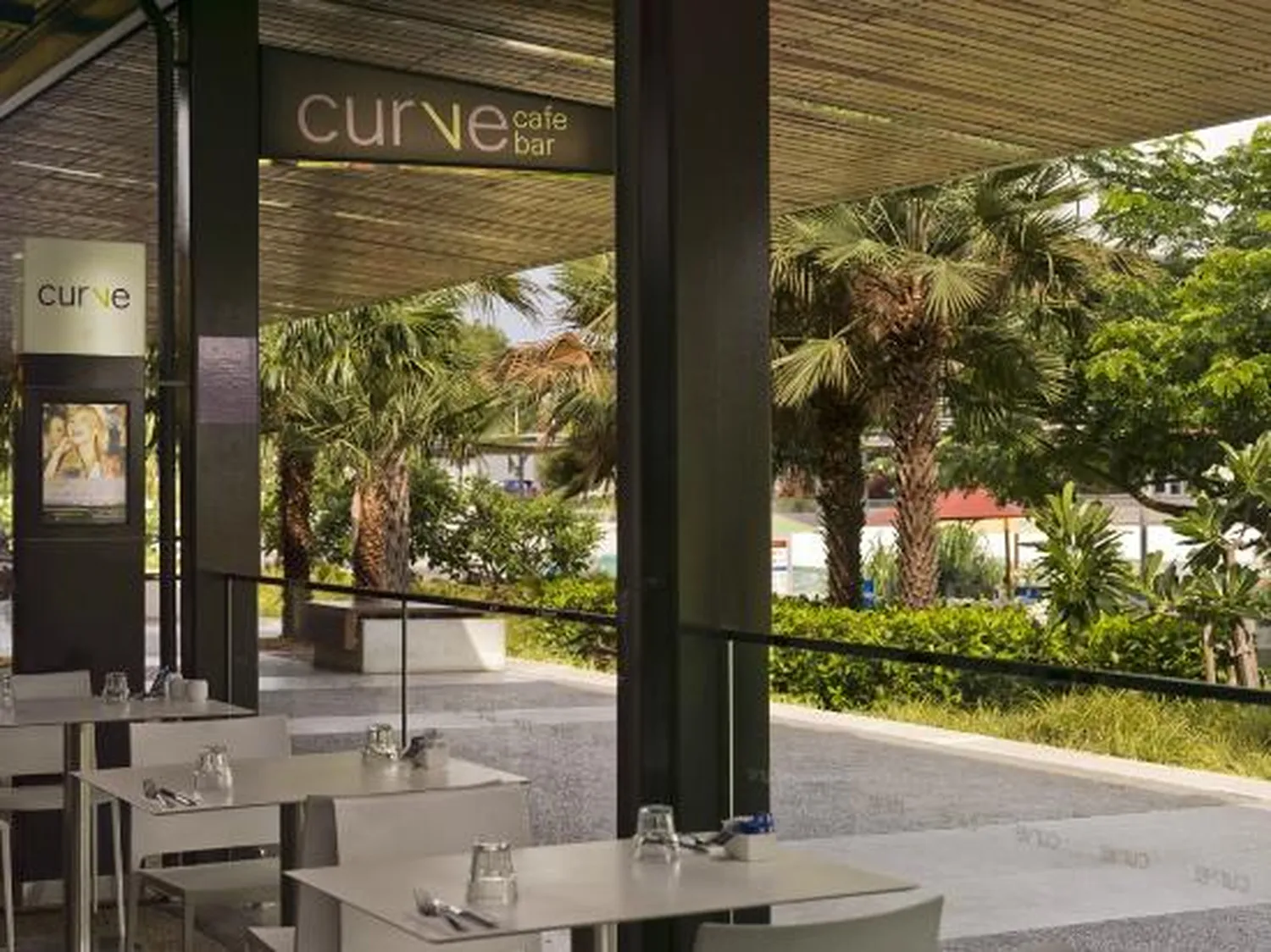 Curve restaurant Darwin