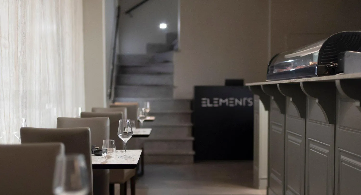 Elements The Taste of restaurant Roma