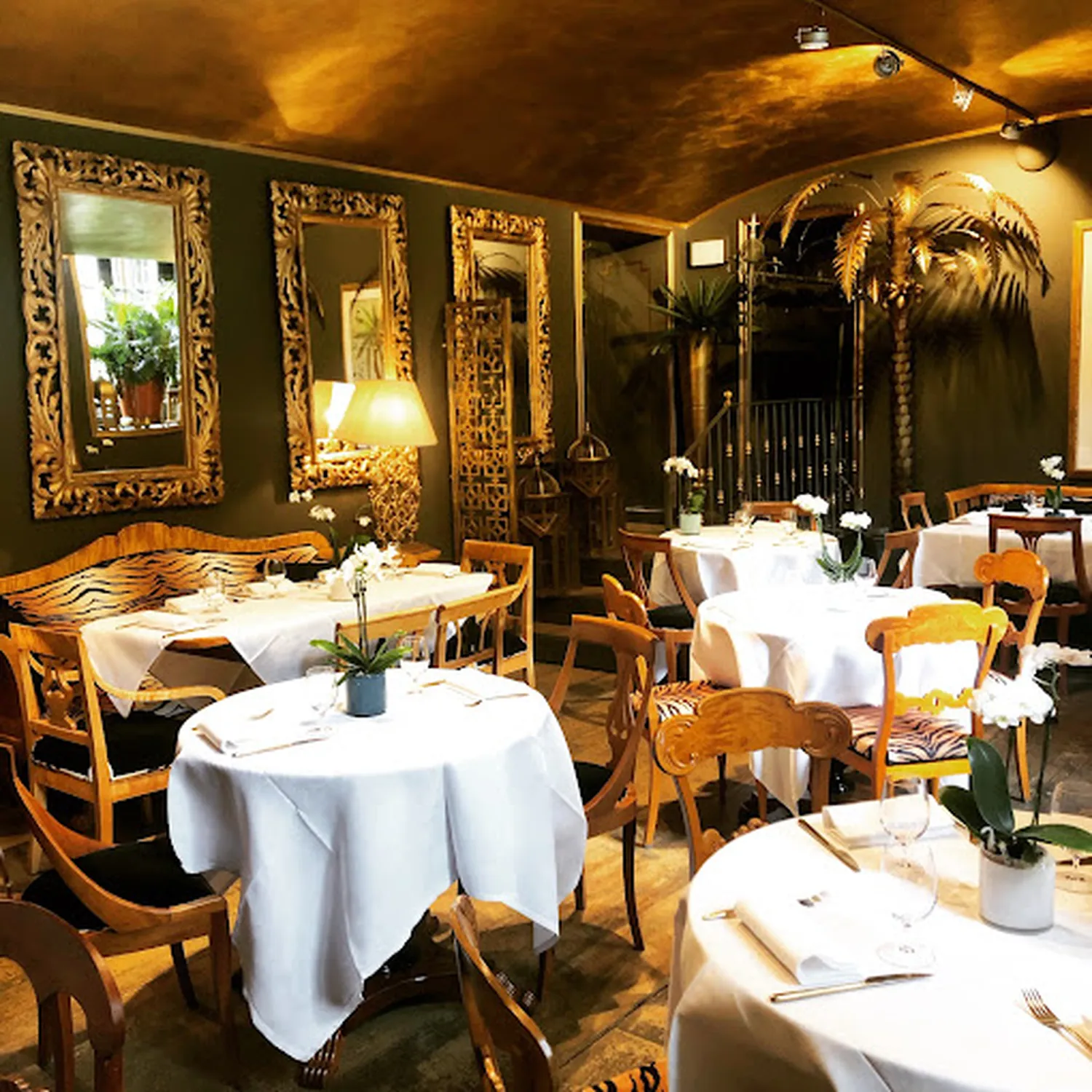 Floris House Restaurant Torino