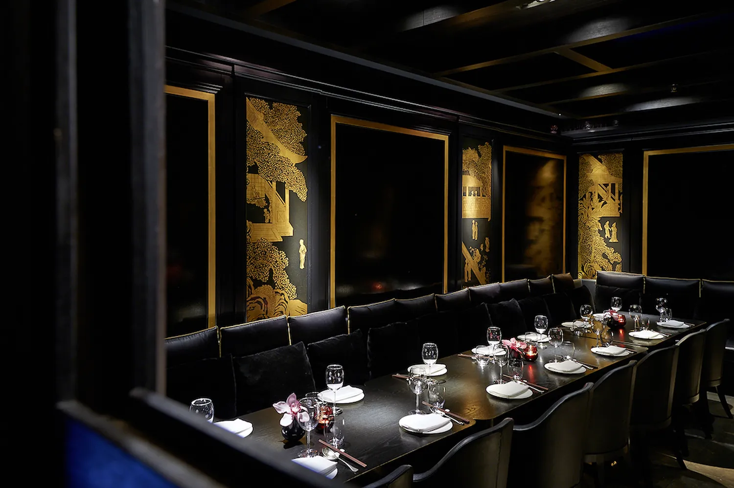 Hakkasan Hanway Place restaurant London