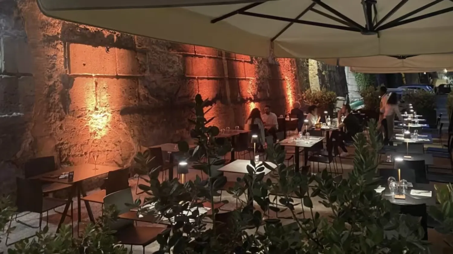 Kalhesa restaurant Palerma
