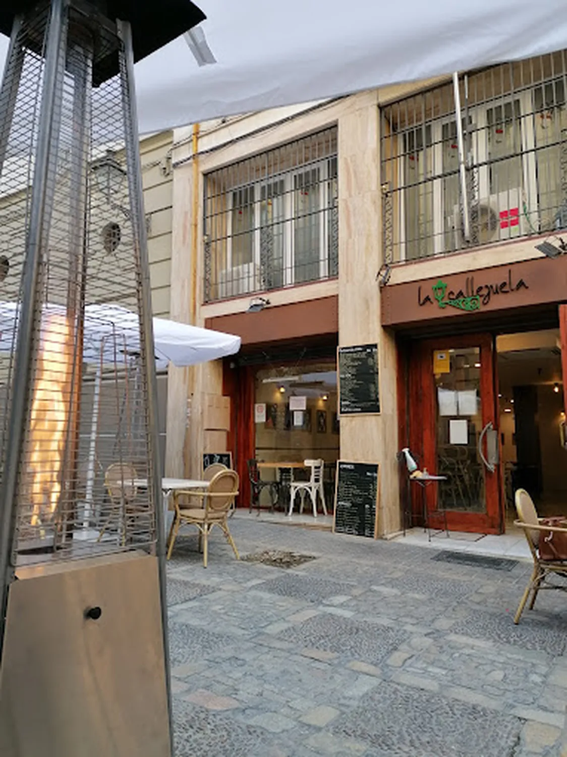 La callejuela restaurant Seville