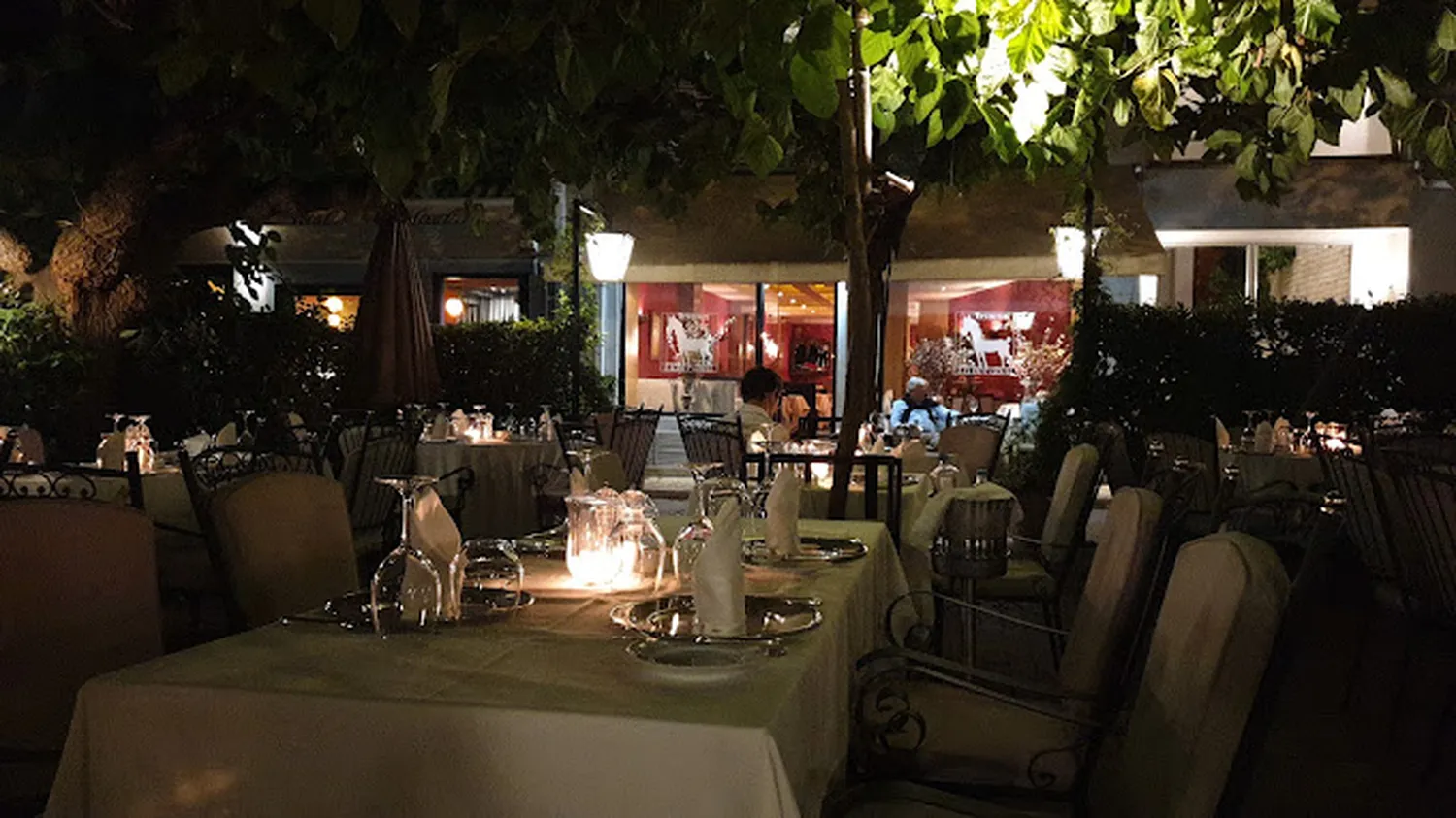 L'abreuvoir restaurant Athens