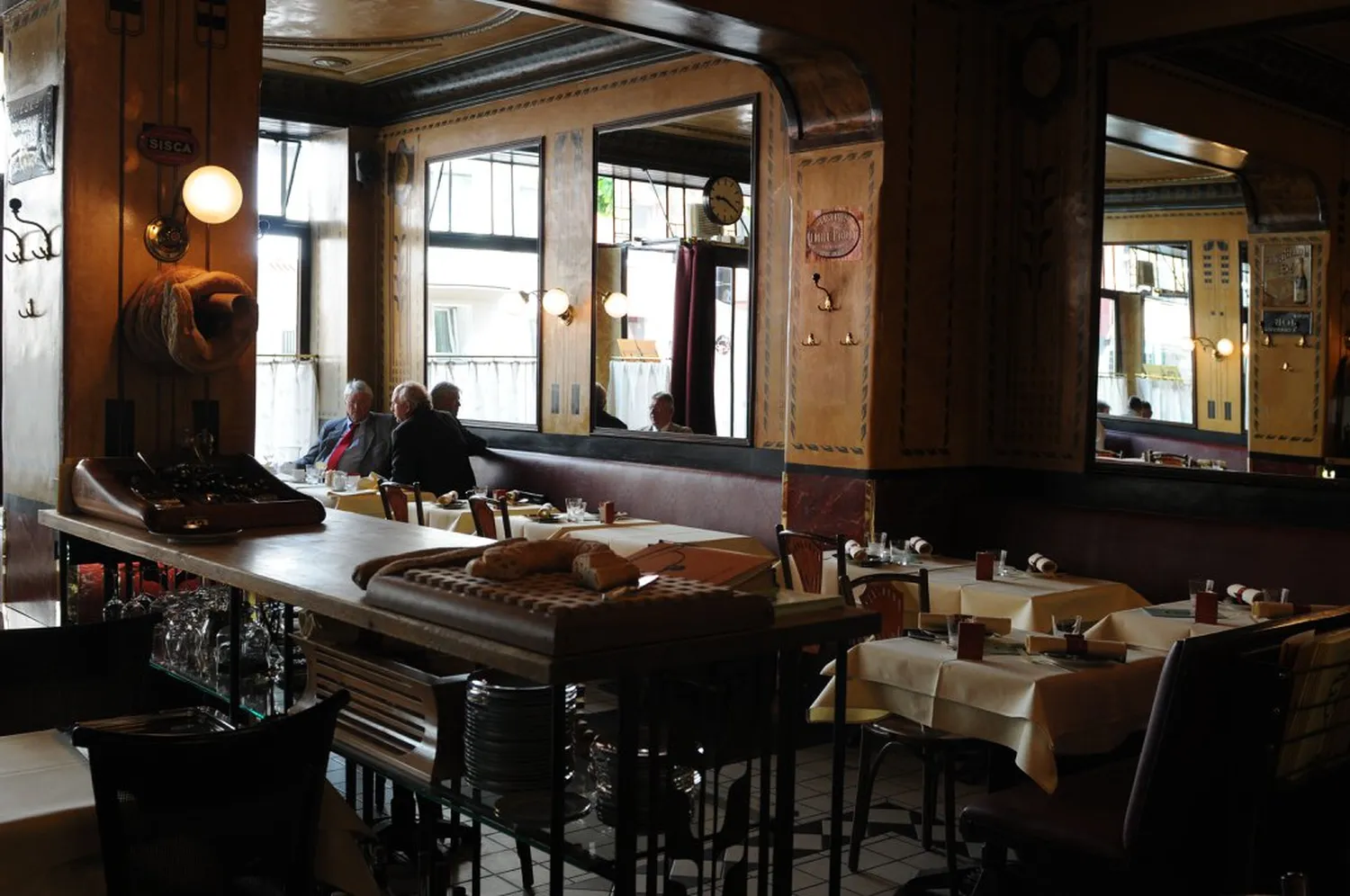 Le Moissonnier restaurant Cologne