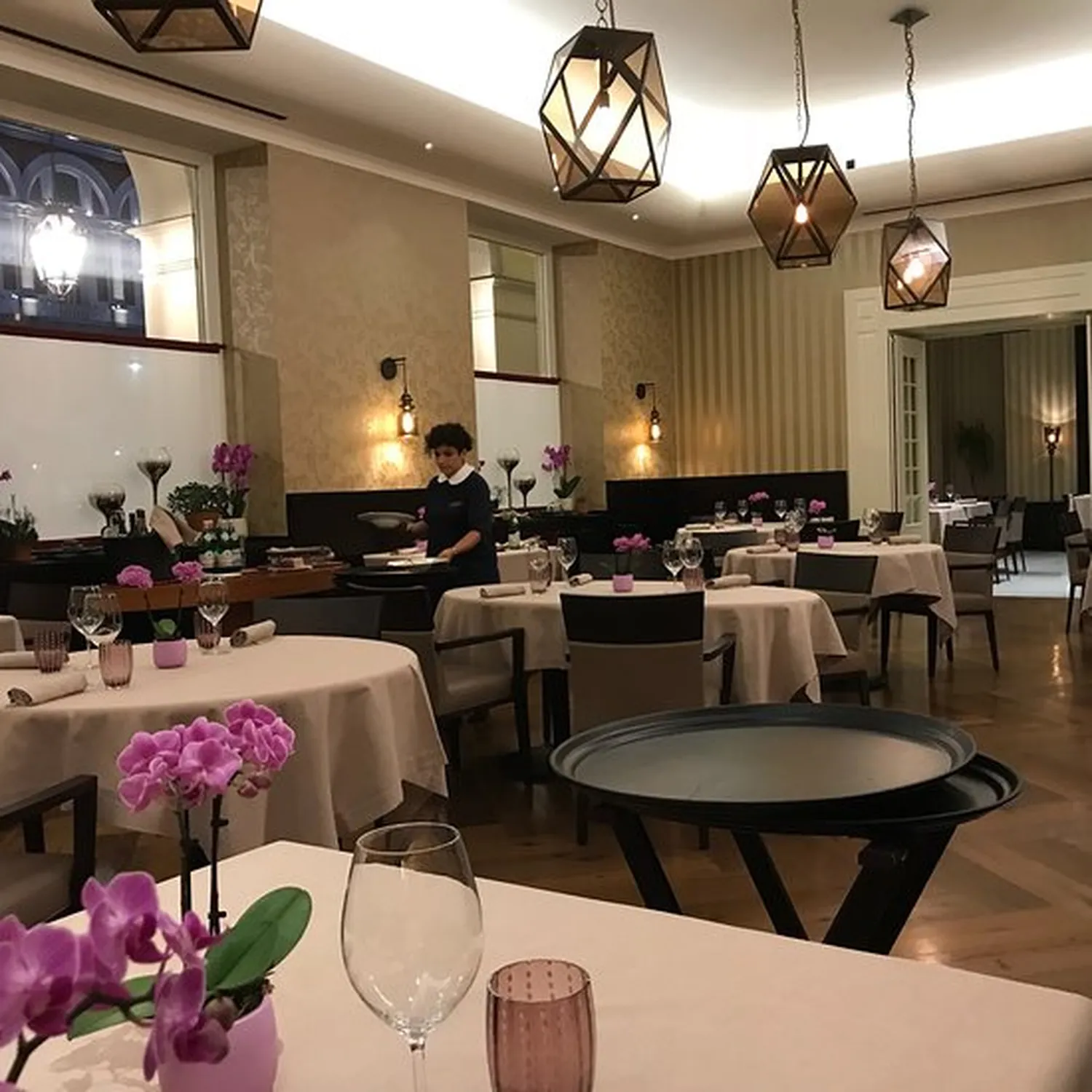 Les Petites Madeleines Restaurant Torino