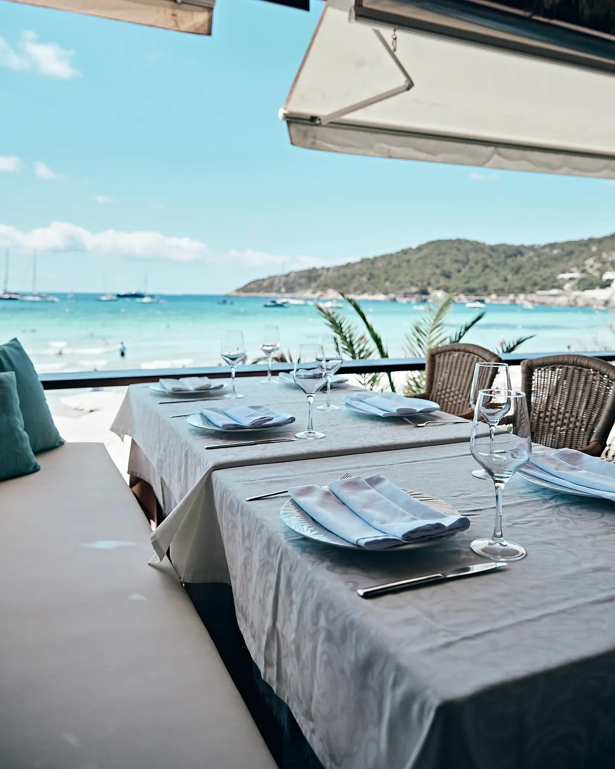 Malibu restaurant beach club Ibiza