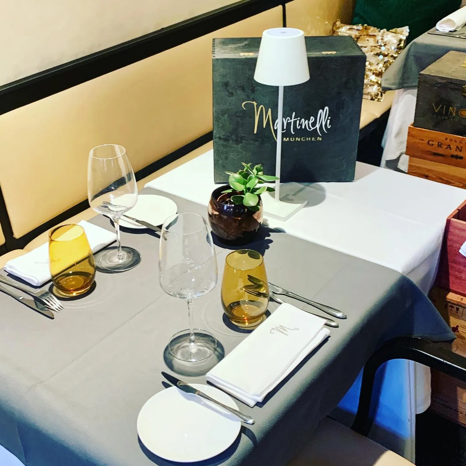 Martinelli restaurant Munich