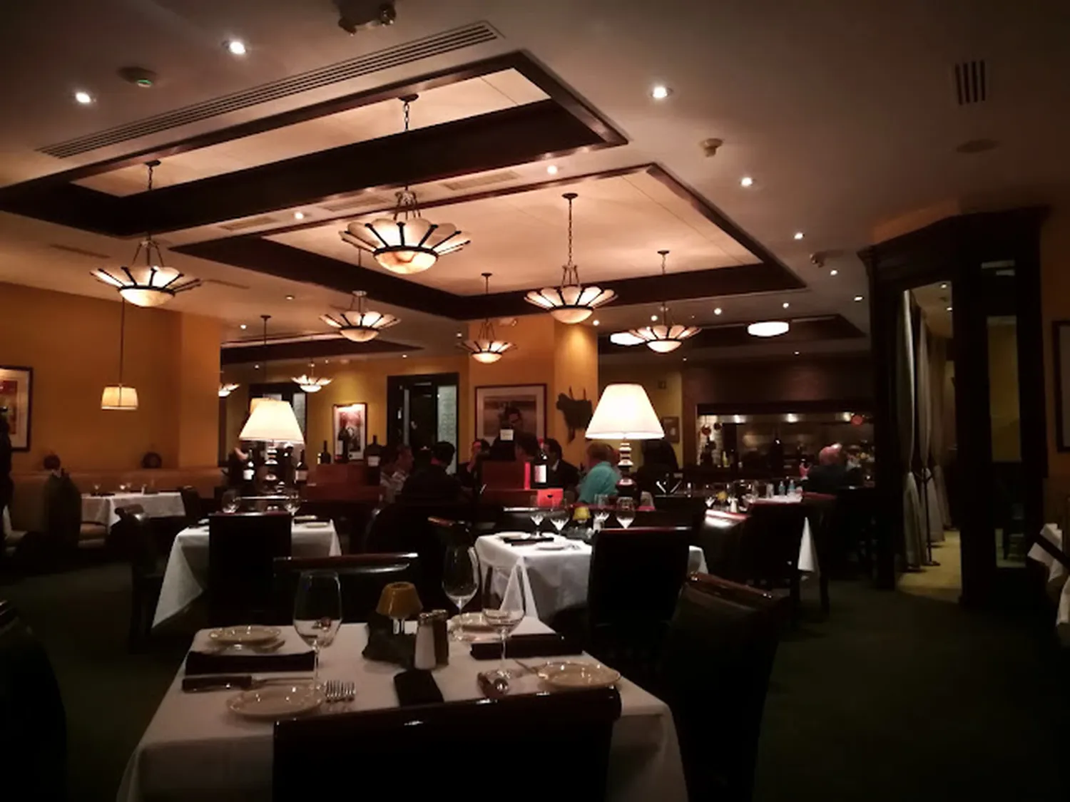 Morton's restaurant steakhouse Mexico City