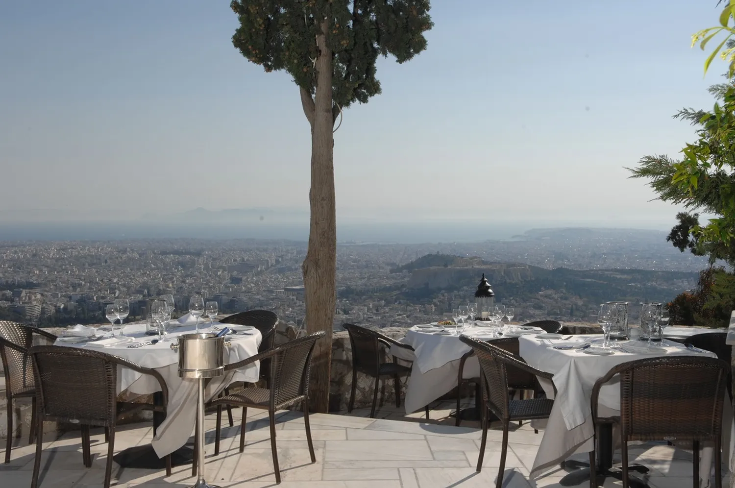 Orizontes restaurant Athens_theworldkeys_1