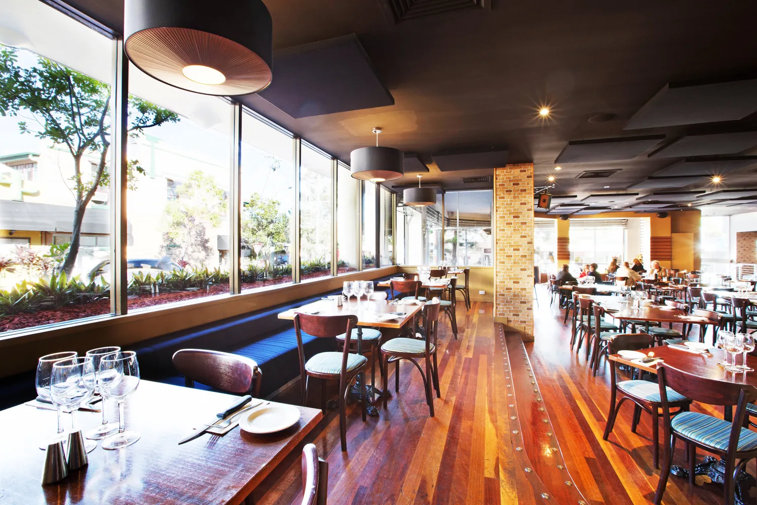 Oxenford restaurant Gold Coast