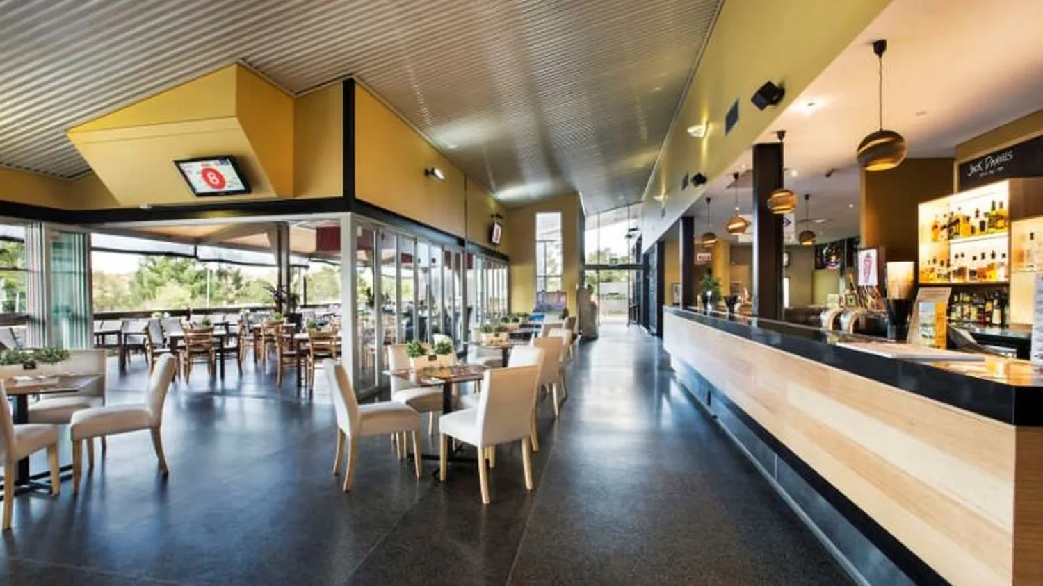 Pacific Pines restaurant Gold Coast