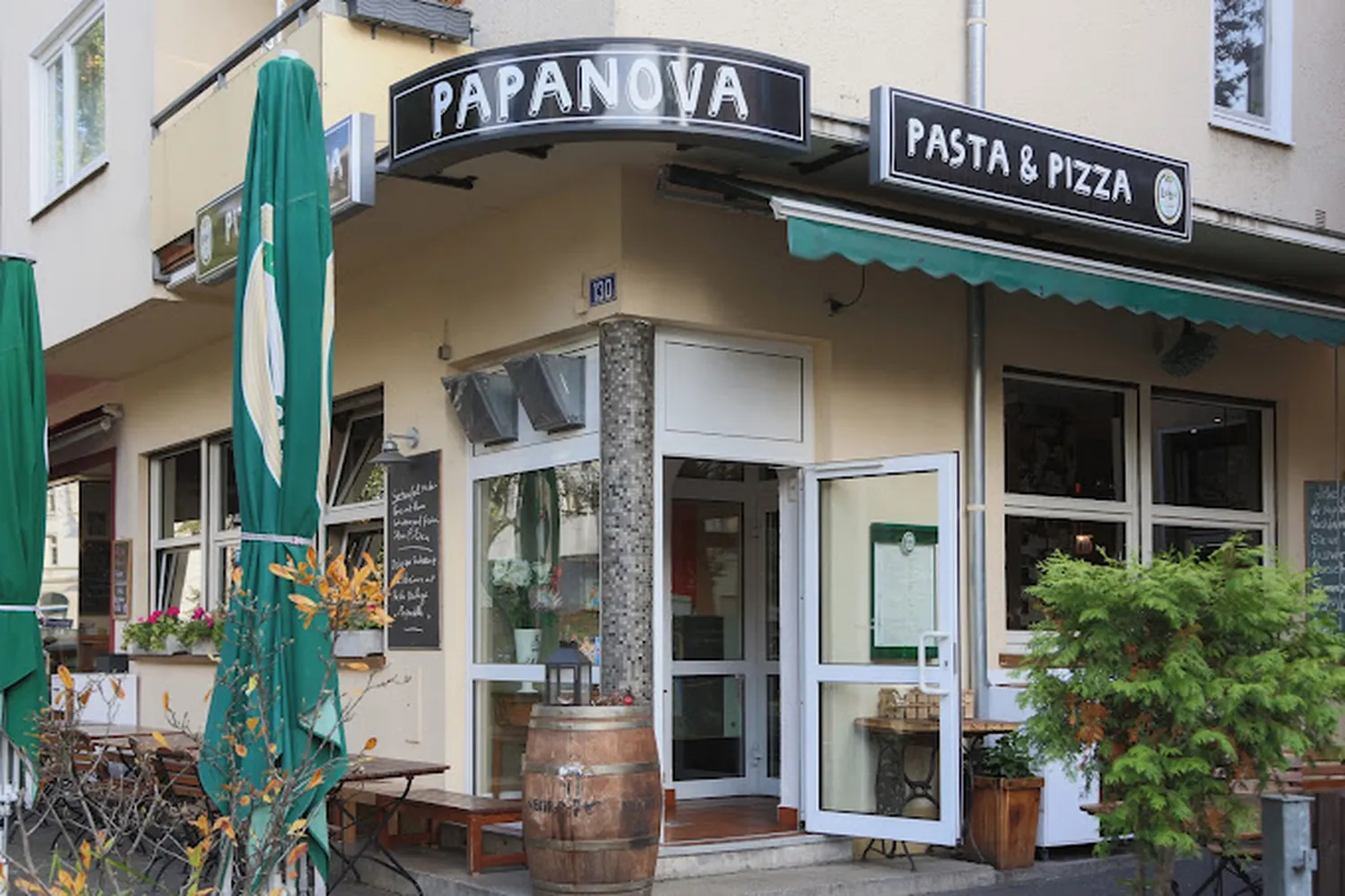 Papanova restaurant Francfort