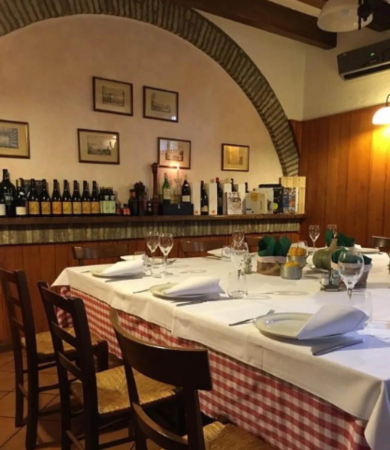 Platani restaurant Parma