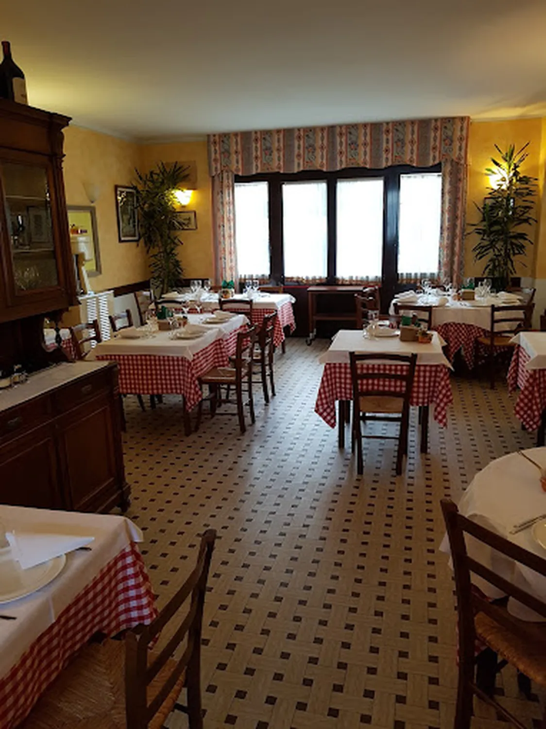 Platani restaurant Parma