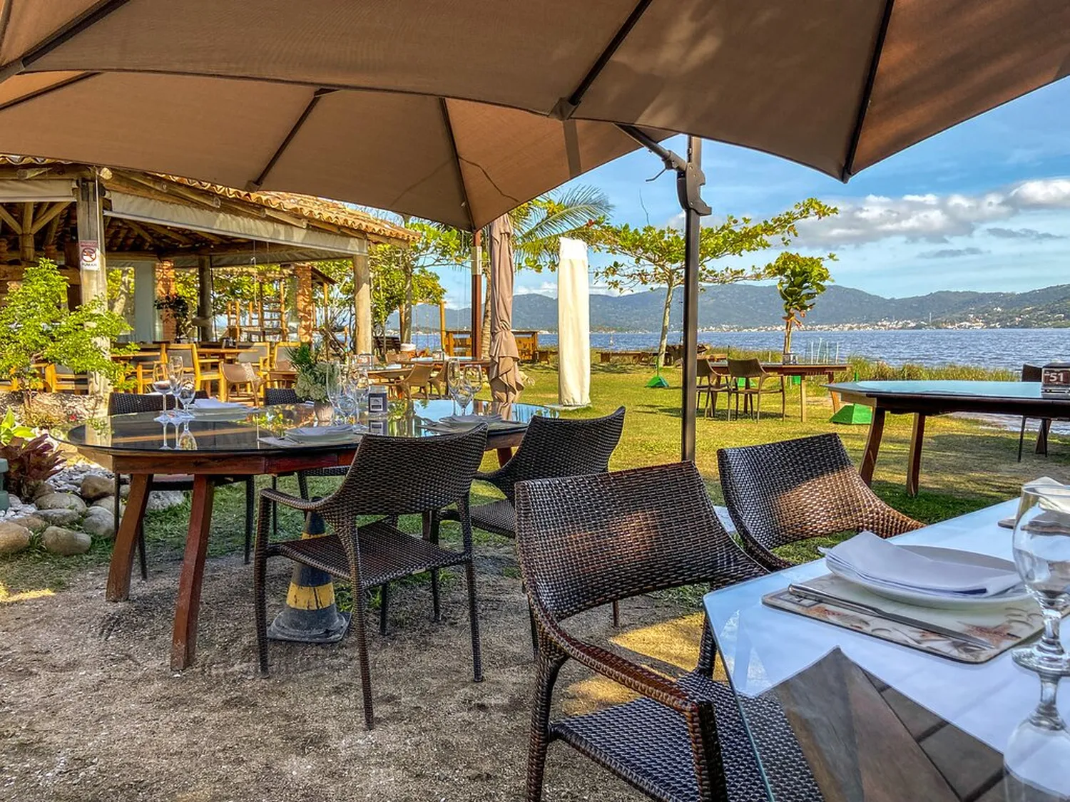 Ponta das Caranhas restaurant Florianopolis