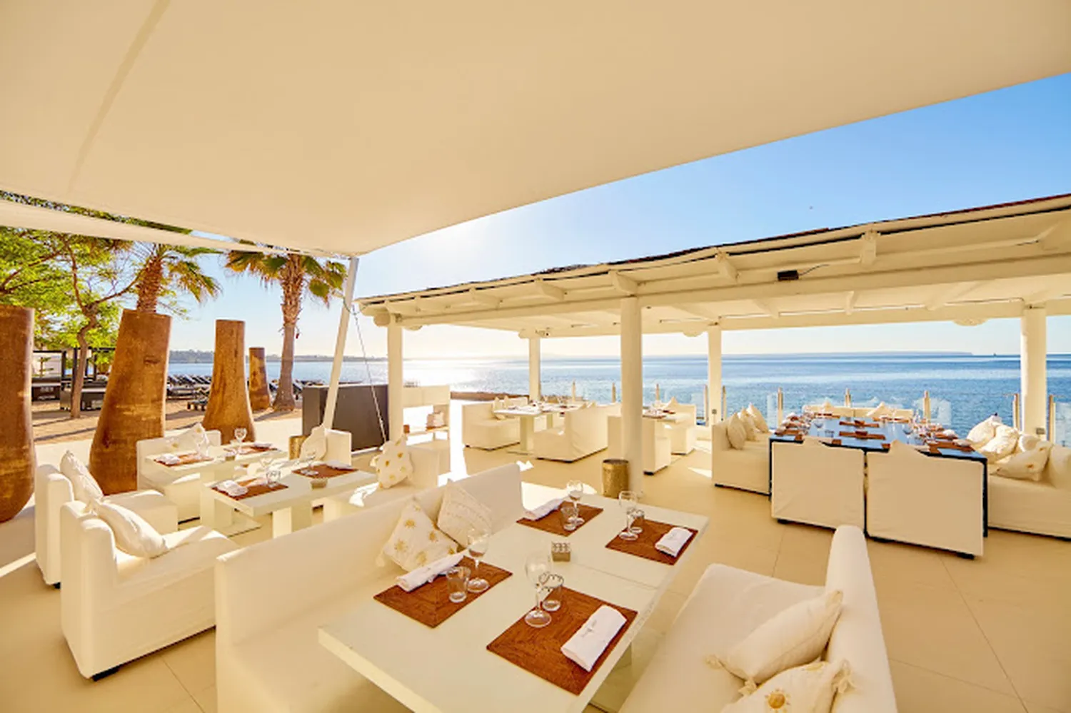 Purobeach Illetas restaurant Maiorca