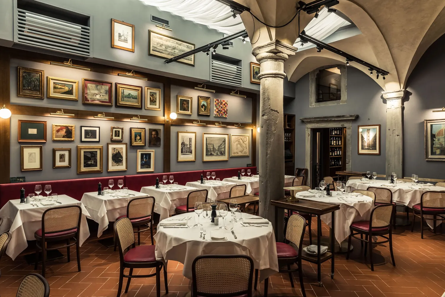 Regina Bistecca restaurant Florence