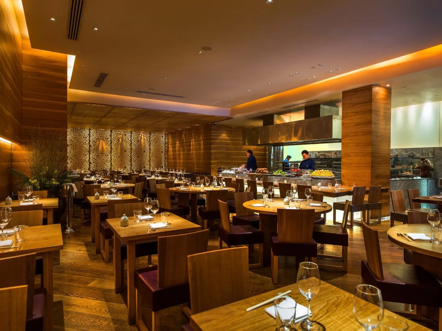 Roka Canary Wharf restaurant London