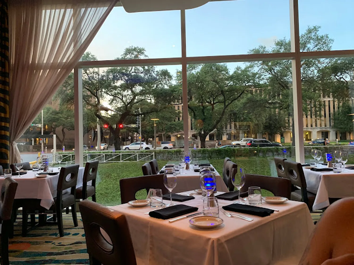 Savoir restaurant Houston