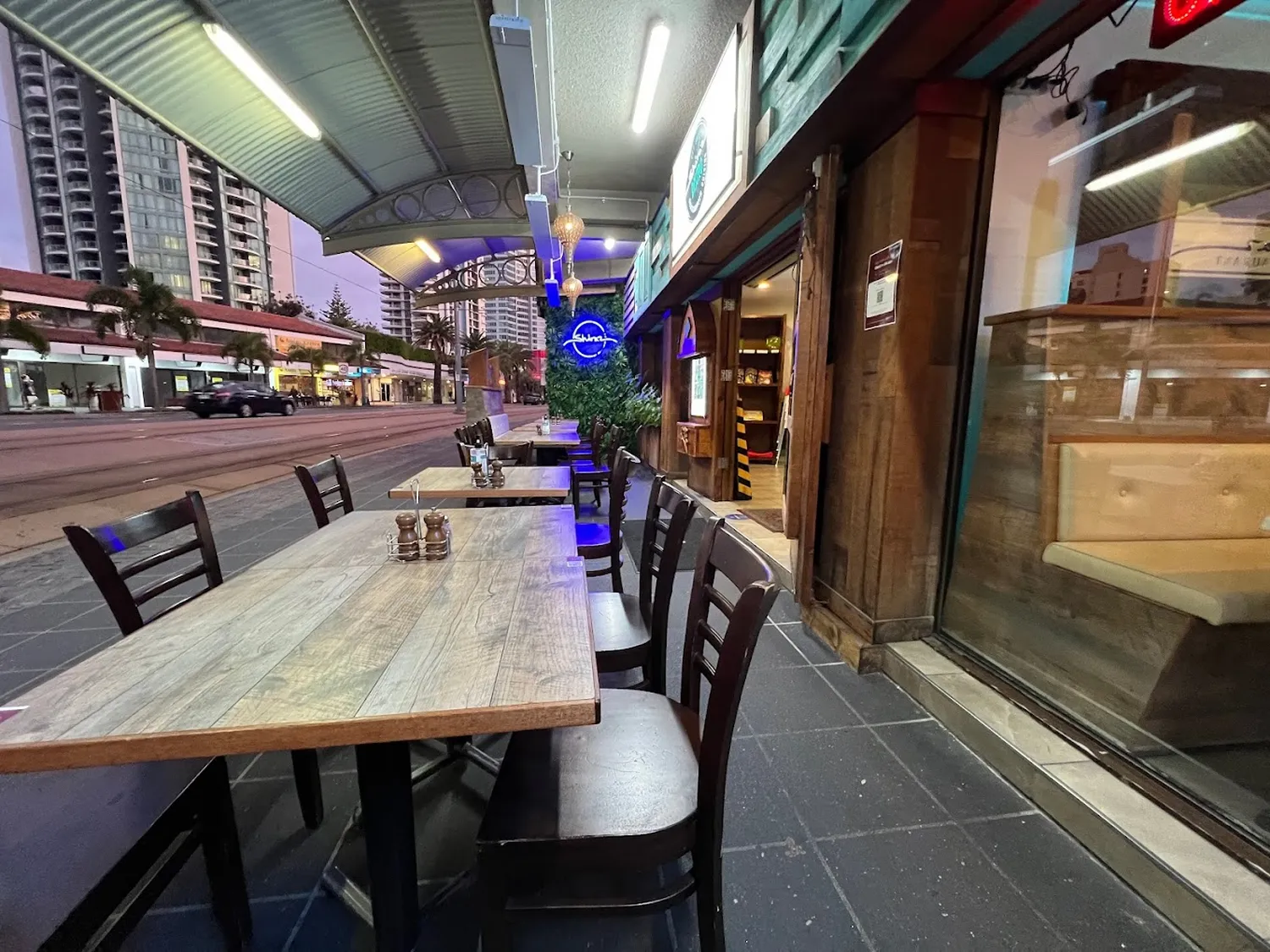 Shiraz restaurant Gold Coast