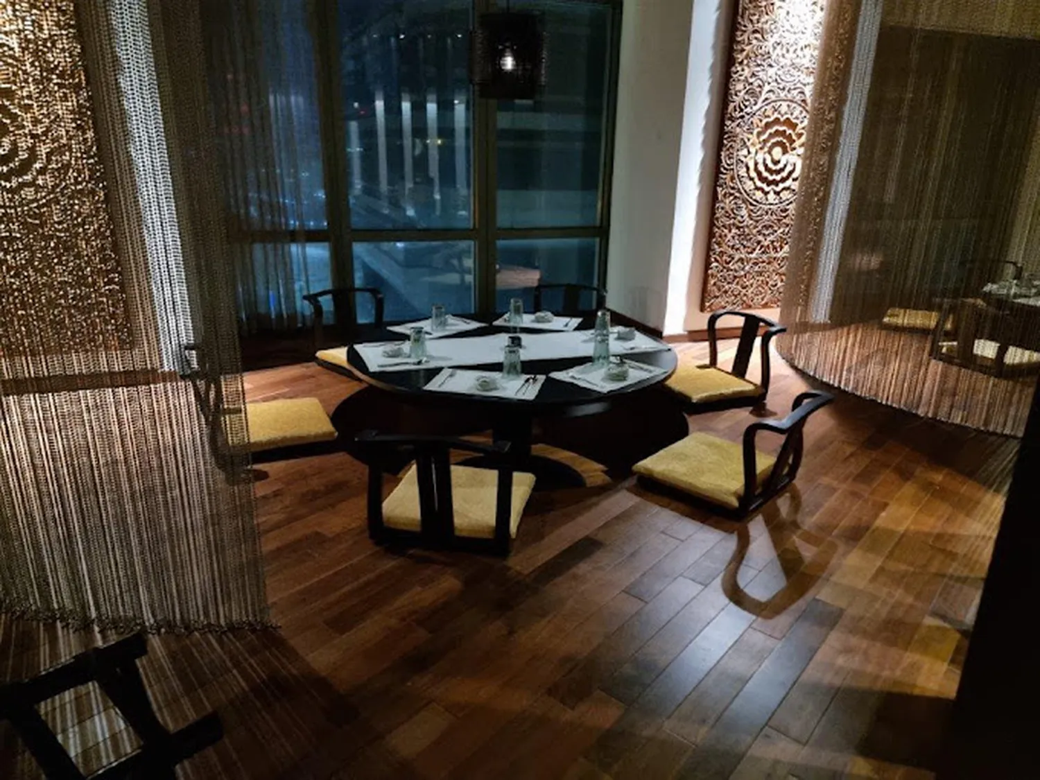 Silk & Spice bar Abu Dhabi