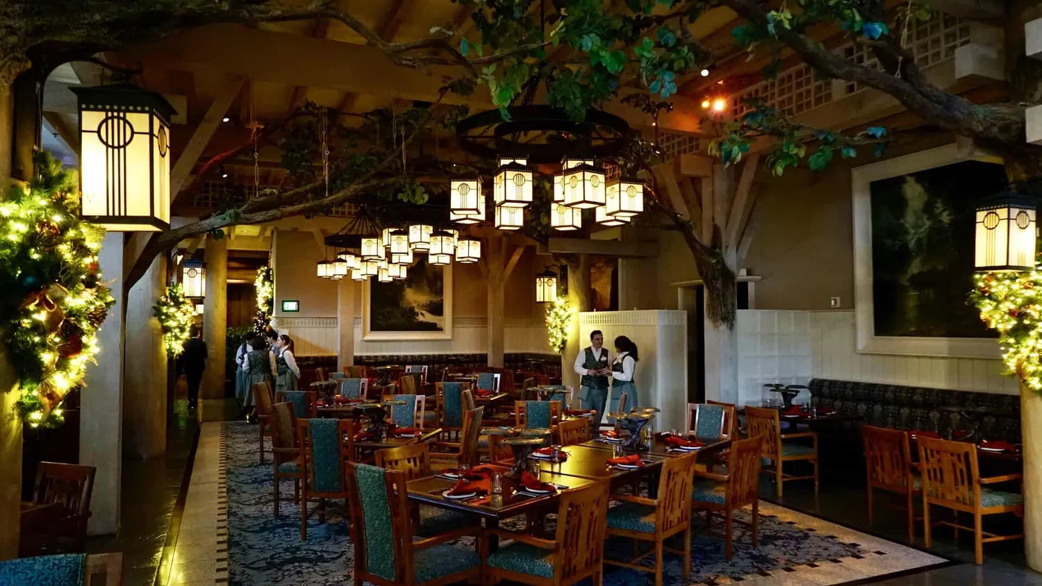 Story Book Dining restaurant Orlando