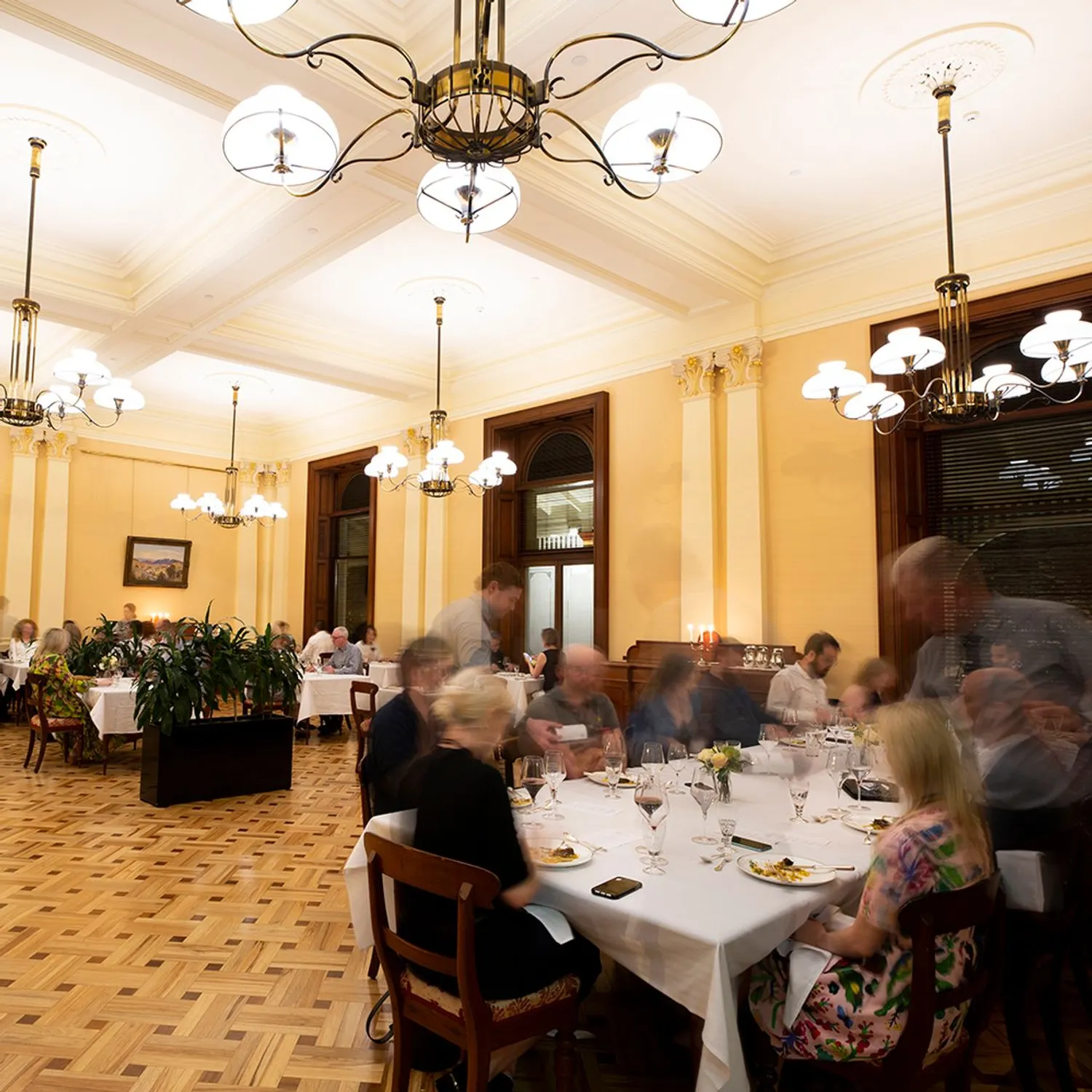 Strangers' restaurant Brisbane