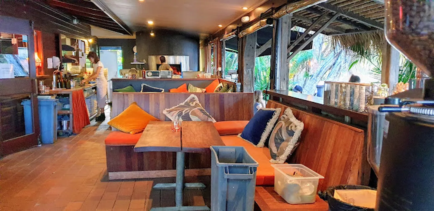 TREEHOUSE restaurant Byron Bay