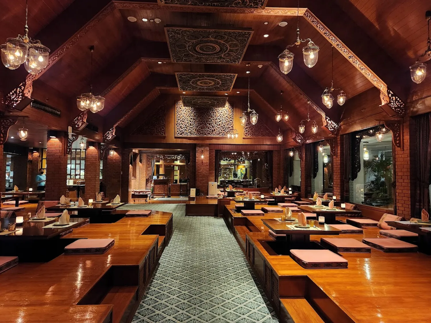 Thara Thong restaurant Bangkok