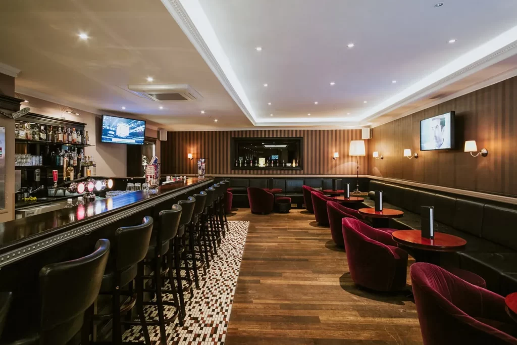 Reservation at THE BEEF restaurant Bern KEYS