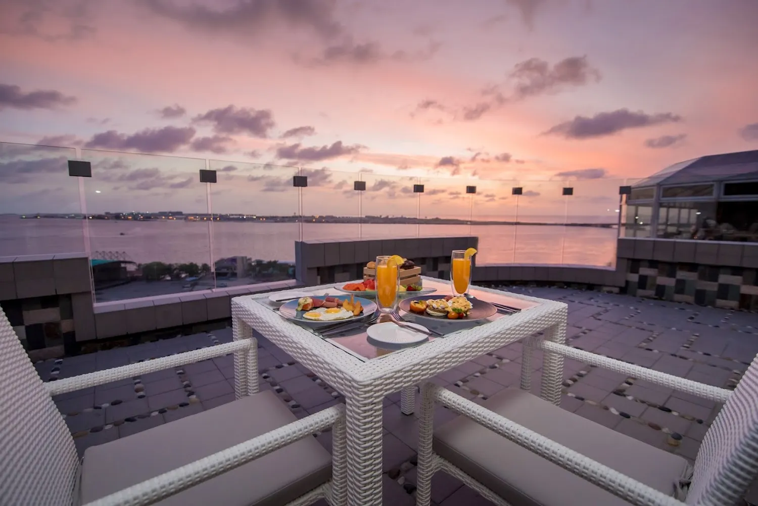 The Cloud restaurant Maldives