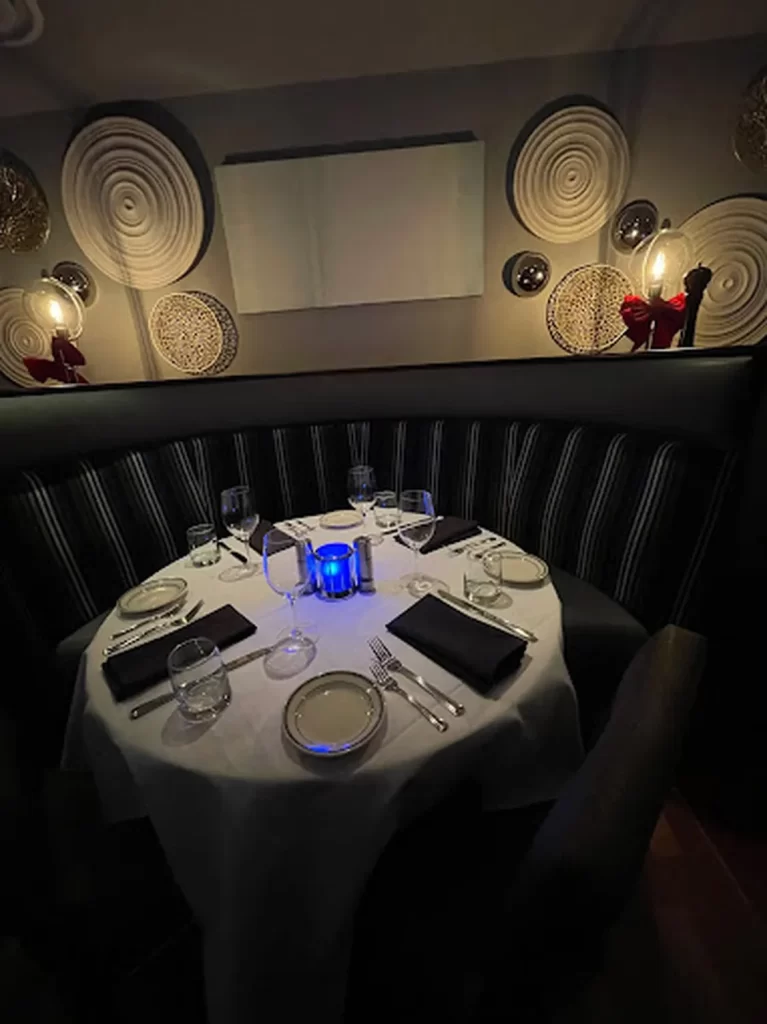 Reservation at THE OCEANAIRE restaurant Orlando KEYS