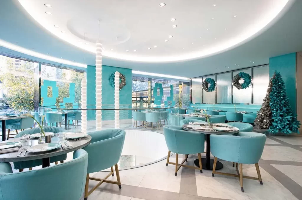 Reservation At THE TIFFANY BLUE BOX London KEYS   The Tiffany Blue Box Coffee Restaurant London Theworldkeys 2 1024x678.webp