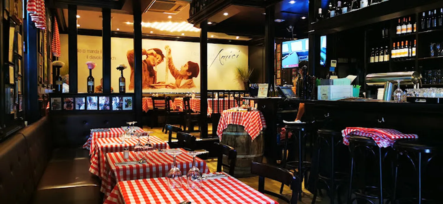 Trattoria Amici Westend restaurant Francfort