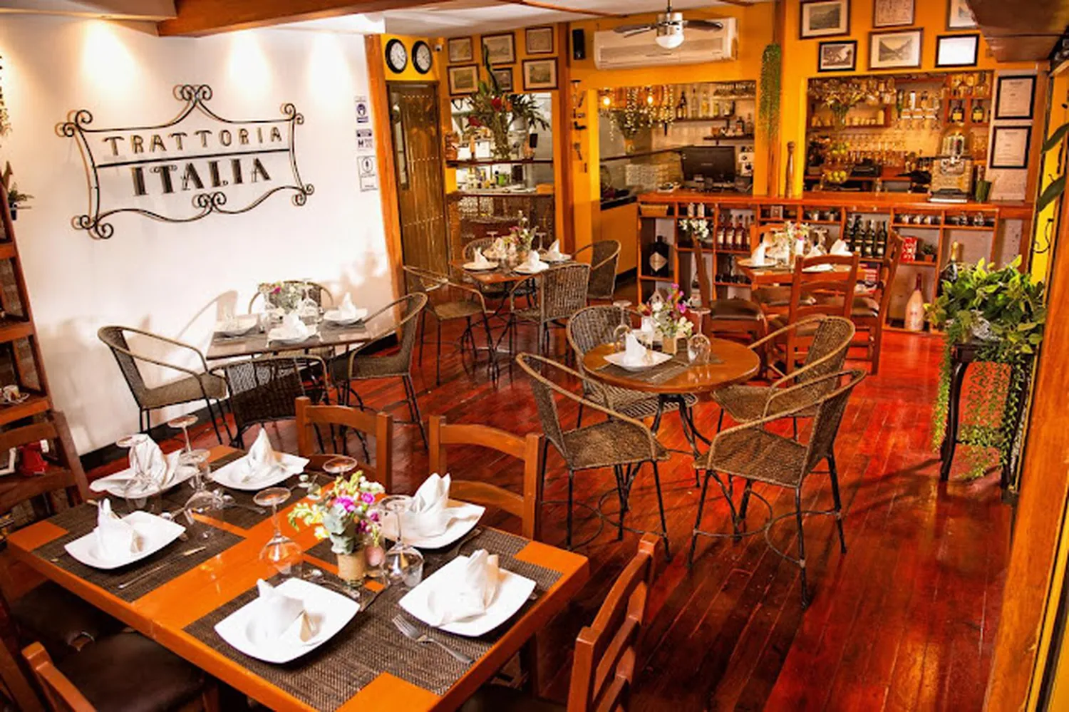 Trattoria Italia restaurant Cali