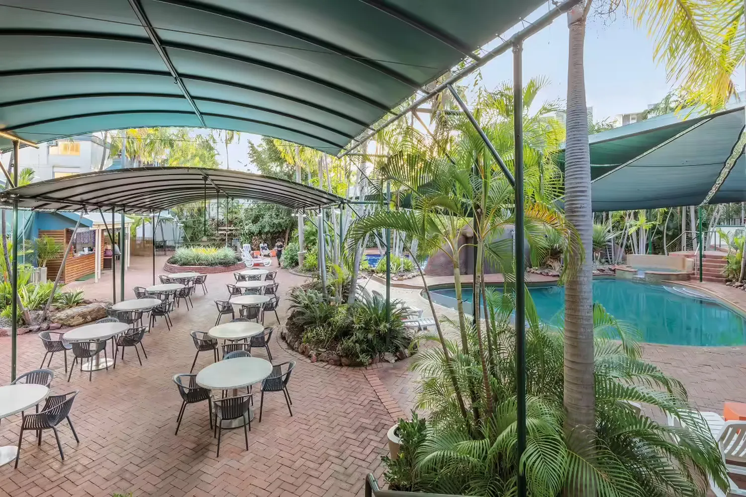 Treetops Restaurant Darwin