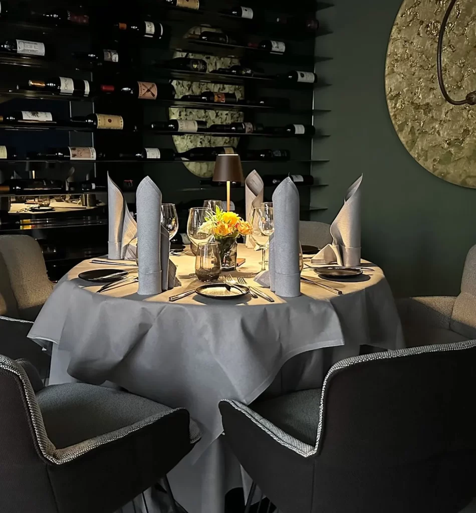 Reservation at VECCHIA LANTERNA restaurant - Munich | KEYS