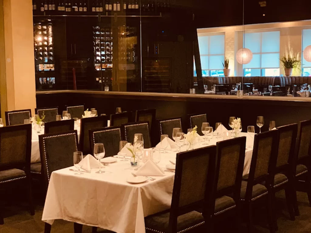 Reservation at VINES GRILLE restaurant Orlando KEYS