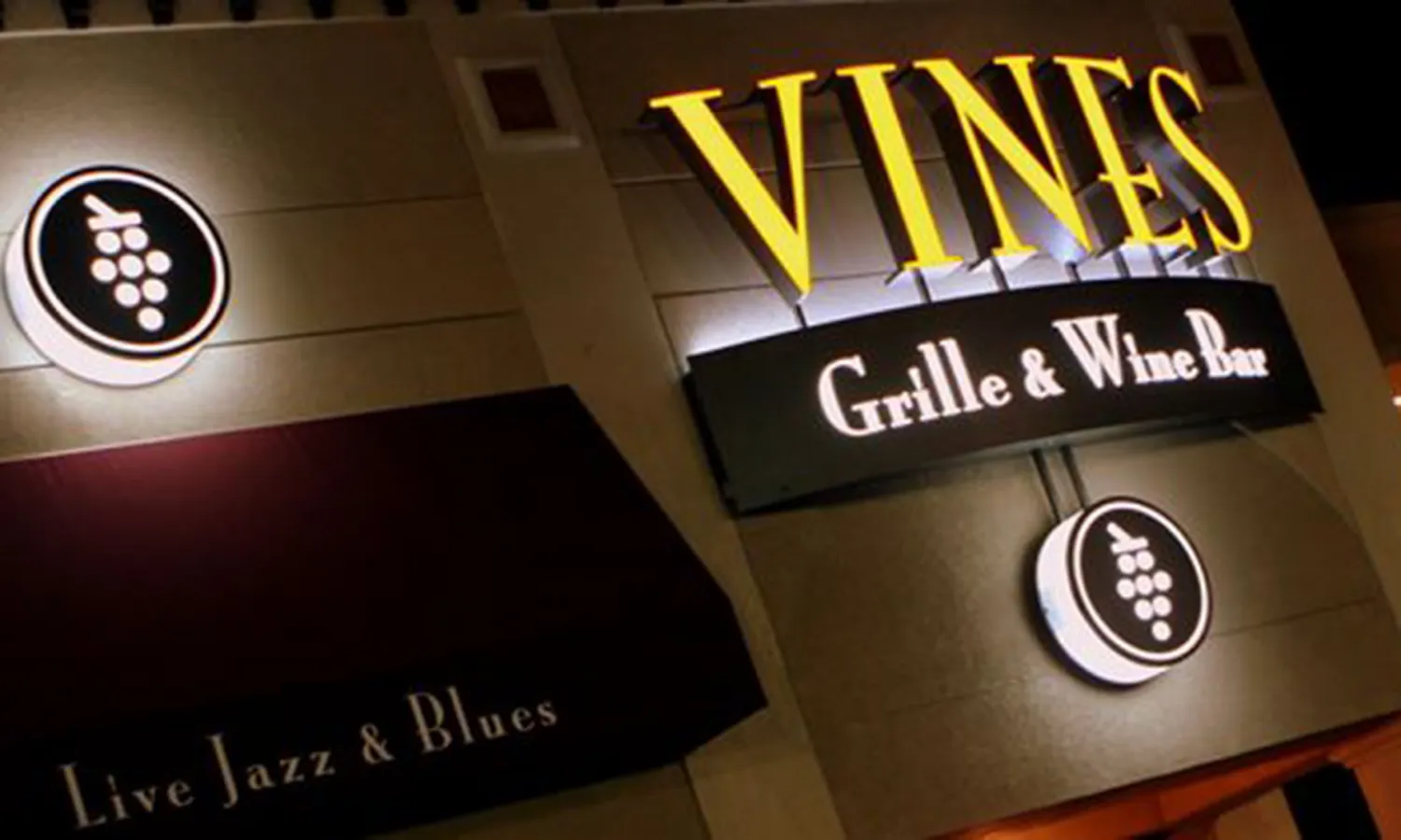 Vines Grille restaurant Orlando