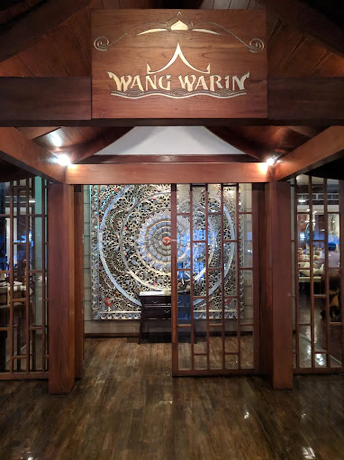 Wang Warin restaurant Phuket