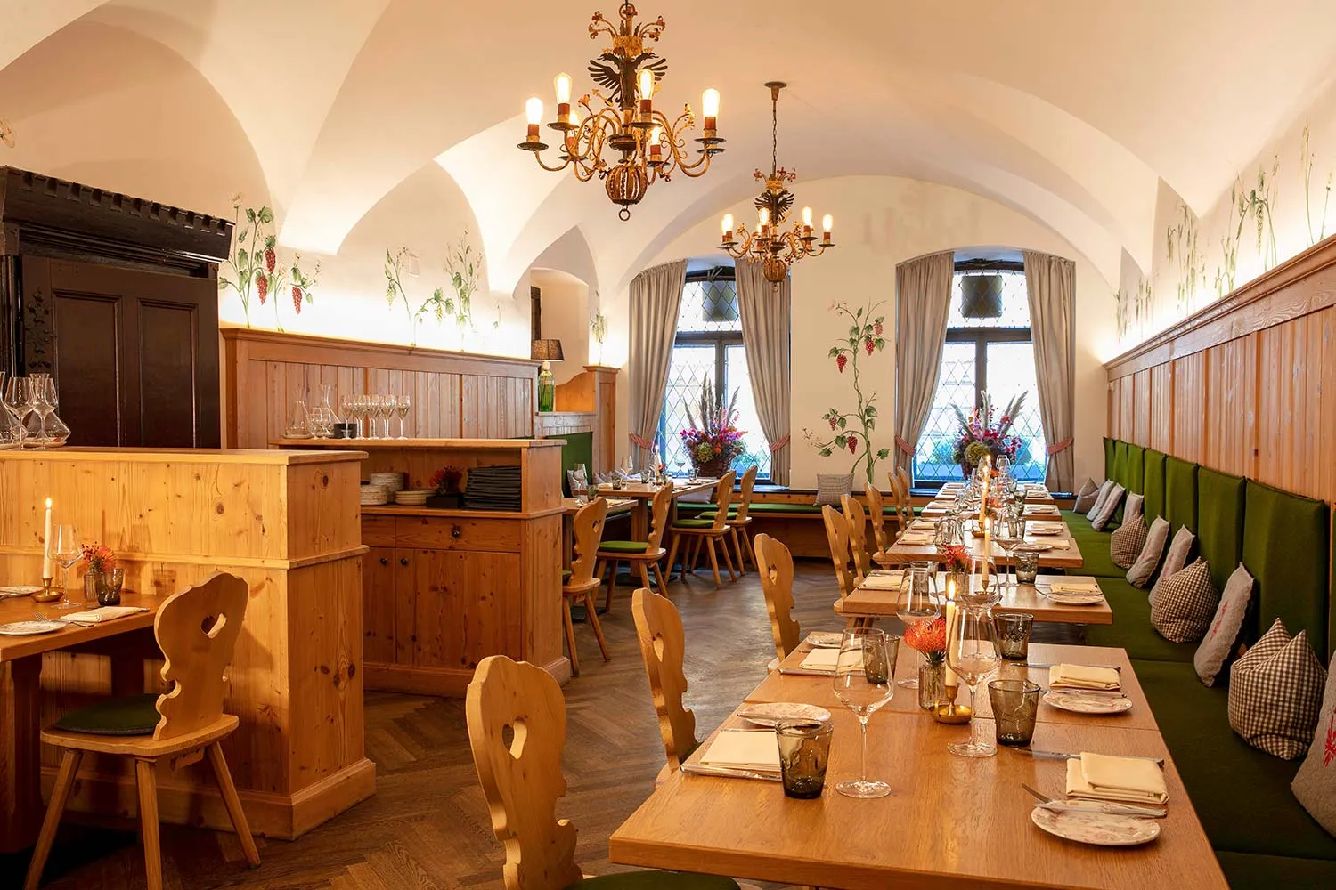 Weinhaus Neuner restaurant Munich