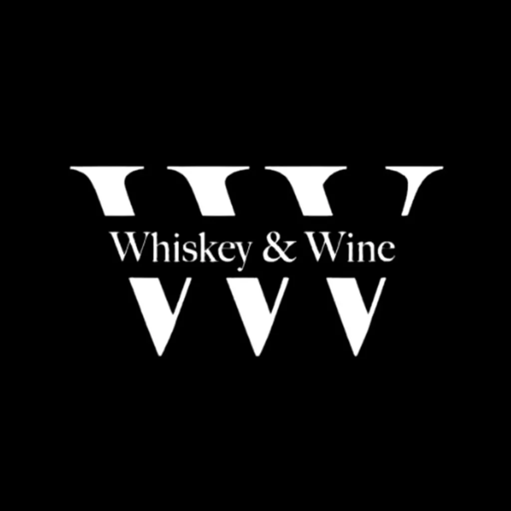 Whiskey and Wine bar restaurant Cairns