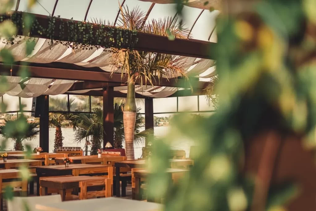 Reservation at WINE GARDEN restaurant Brasília KEYS