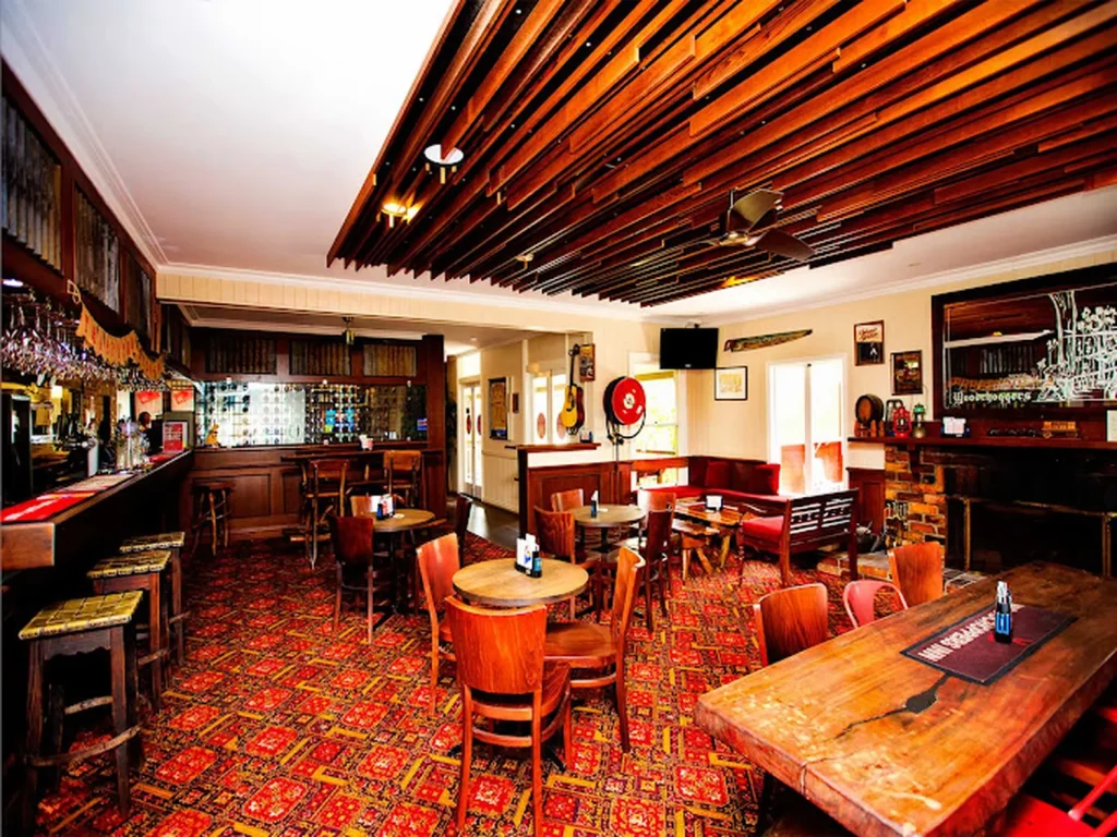 Reservation at WOODCHOPPERS restaurant Gold Coast KEYS