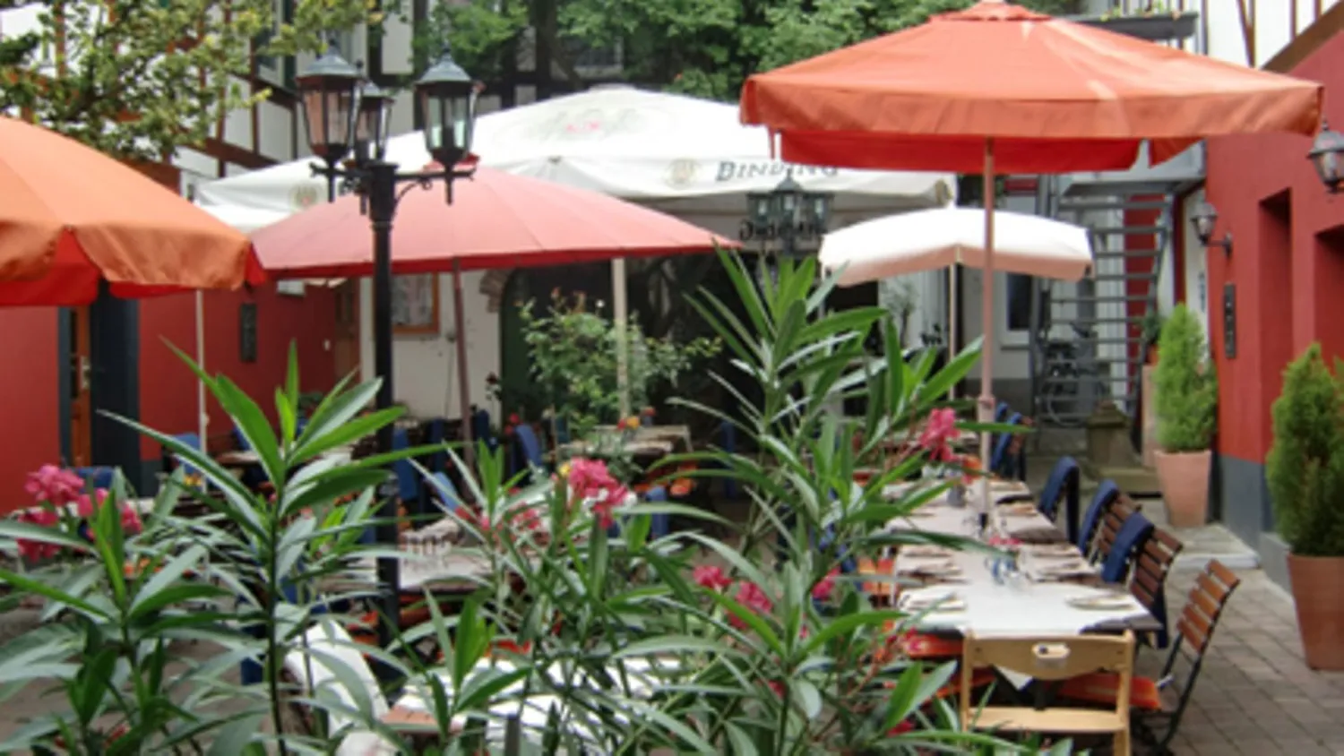 Zur Golden Kron restaurant Francfort